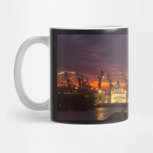  St. Pauli Landungsbrücken, dusk, Hamburg Mug